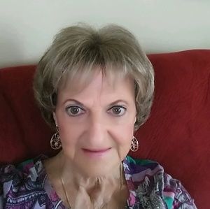 Meet your Posher, Lynn